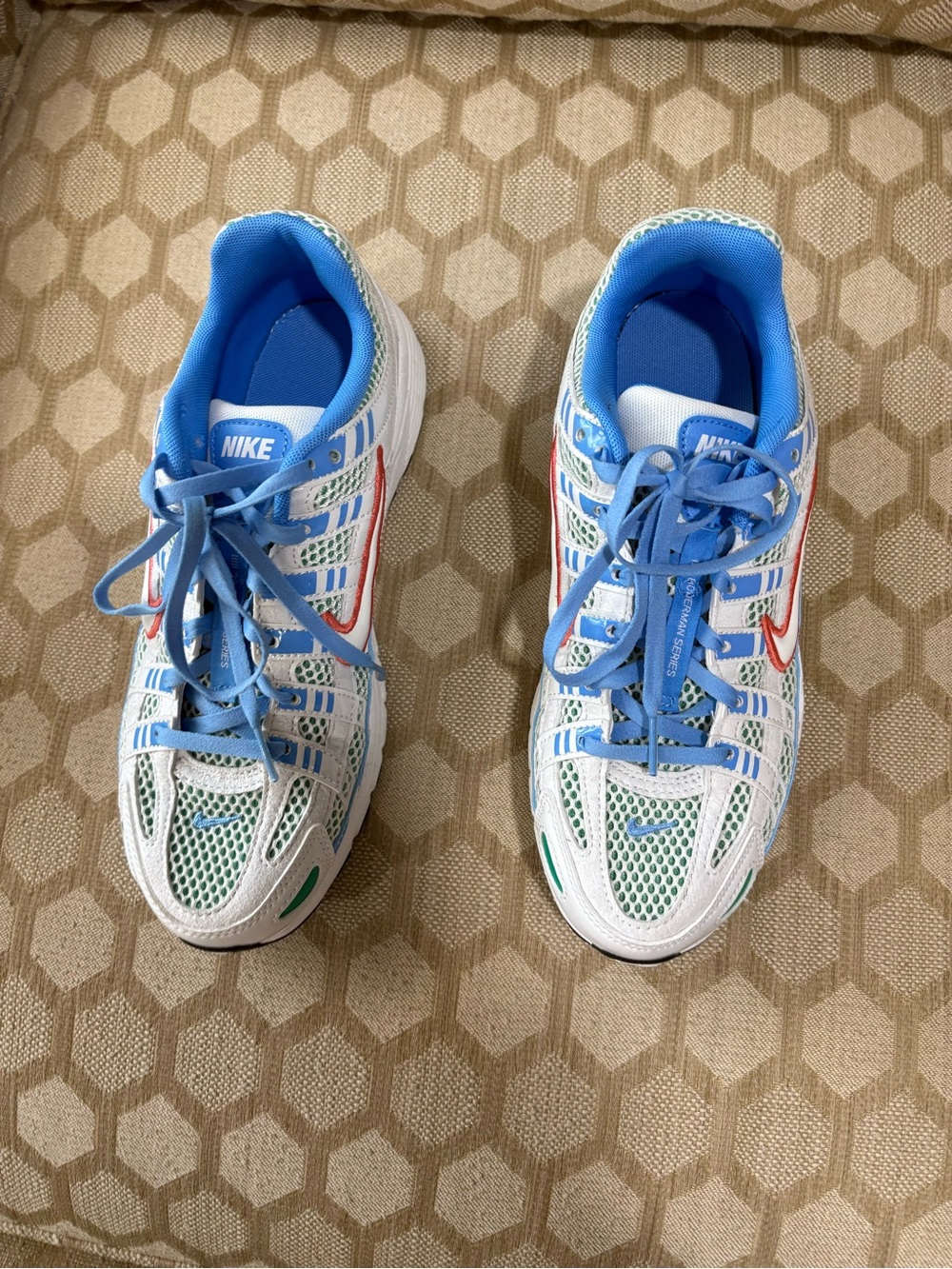 Nike P-6000 GS ‘White University Blue Green - Picture 4 of 7
